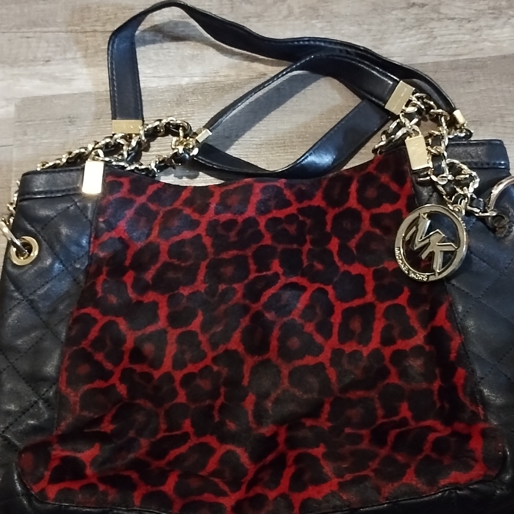 MK satchel